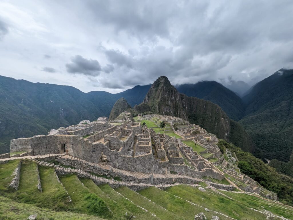 ayahuasca retreat peru